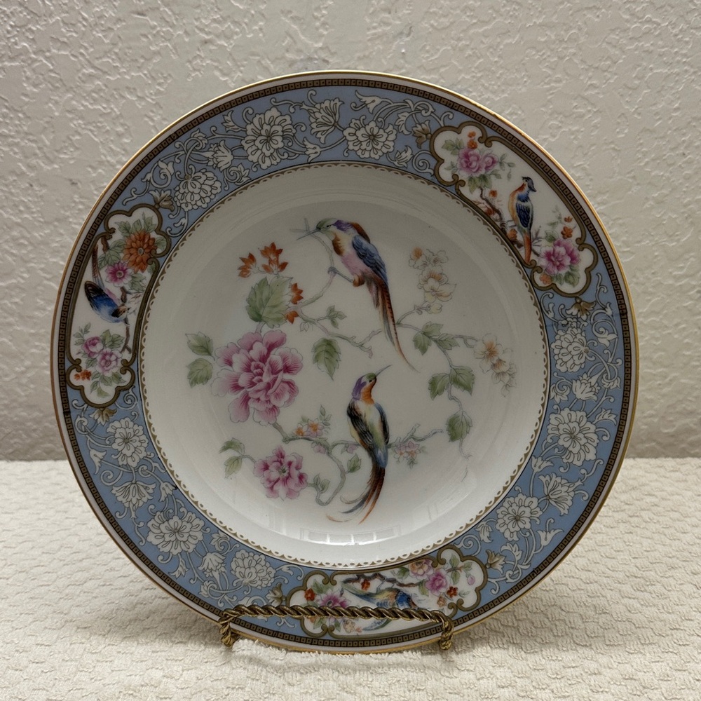 L. Hutschenreuther Porcelain Factory Bowl